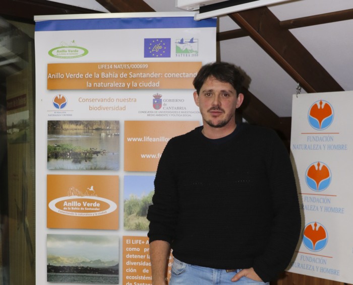 La agricultura ecológica y el suelo, charla de Eco-Tierra Mojada Diego Glez Roiz de Eco-Tierra Mojada durante charla de Agricultura ecológica en Casa Naturaleza Humedales del Anillo Verde de la Bahía de Santander